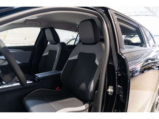 Opel Astra Electric Opel Tourer 54 kWh Edition | Trekhaak | Apple Carplay & Android Auto | 18 inch Lichtmeta... ActivLease financial lease