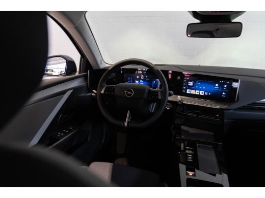 Opel Astra Electric Opel Tourer 54 kWh Edition | Trekhaak | Apple Carplay & Android Auto | 18 inch Lichtmeta... ActivLease financial lease