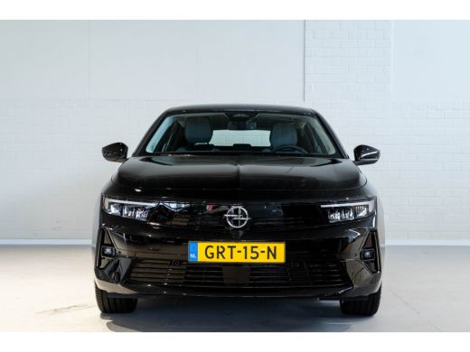 Opel Astra Electric Opel Tourer 54 kWh Edition | Trekhaak | Apple Carplay & Android Auto | 18 inch Lichtmeta... ActivLease financial lease