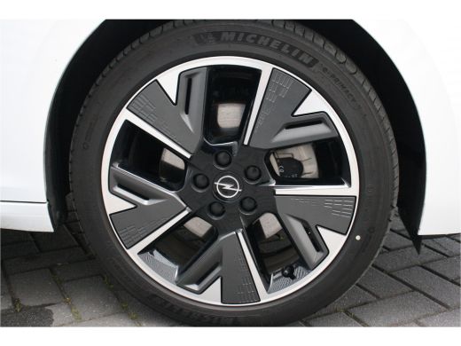 Opel Astra Electric ELECTRIC 54 KWH 157PK GS / NAVI / LEDER / CLIMA / LED / PDC / 18" LMV / CAMERA / KEYLESS... ActivLease financial lease