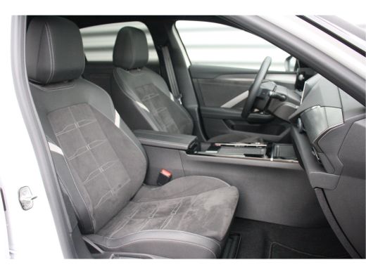 Opel Astra Electric ELECTRIC 54 KWH 157PK GS / NAVI / LEDER / CLIMA / LED / PDC / 18" LMV / CAMERA / KEYLESS... ActivLease financial lease