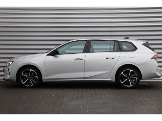 Opel Astra Sports Tourer Opel 1.6 TURBO 180PK HYBRID AUTOMAAT / NAVI / CLIMA / LED / PDC / 17" LMV / BLUETOO... ActivLease financial lease