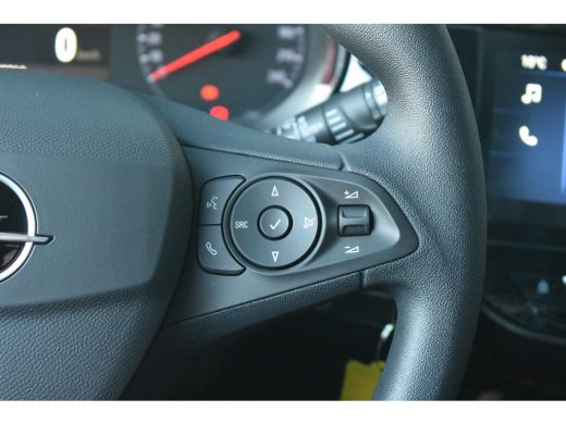Opel Corsa Opel 1.2 Edition VOORRAAD-ACTIE! | Navigatie by App | 16"LMV | Full-LED | Parkeersensoren | Apple... ActivLease financial lease