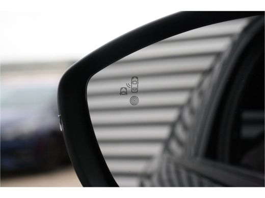 Opel Corsa 1.2 TURBO 100PK 5-DRS GS-LINE LEVEL 4 / NAVI / LEDER / CLIMA / LED / PDC / 17" LMV / UNIEK / CAME... ActivLease financial lease
