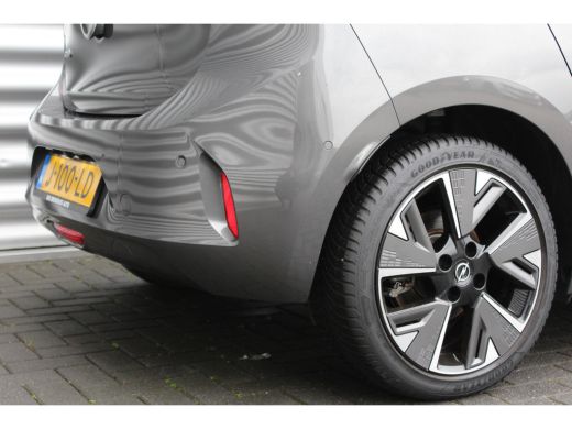 Opel CORSA-E EV 136PK ELEGANCE LAUNCH EDITION AUTOMAAT / NAVI / LEDER / CLIMA / PDC / 17" LMV / CAMERA / FULL-... ActivLease financial lease