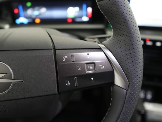 Opel Grandland Electric Opel GS 73 kWh Nieuw te bestellen met €1.500,- inruilpremie! | Apple Carplay/Android Auto | Auton... ActivLease financial lease