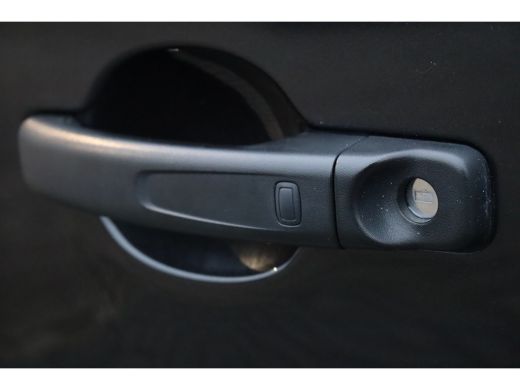 Opel Vivaro 1.6 CDTI 145PK L2H1 SPORT INNOVATION+ / NAVI / CLIMA / LED / PDC / CAMERA / KEYLESS / 17" LMV / 2... ActivLease financial lease