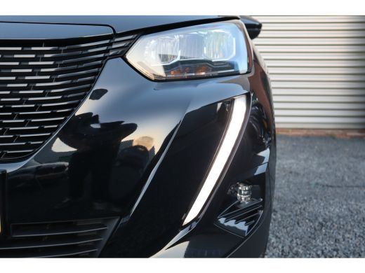 Peugeot 2008 1.2 PureTech Blue Lease Active D-riem vervangen / LED / Camera / Carplay / LMV / ActivLease financial lease