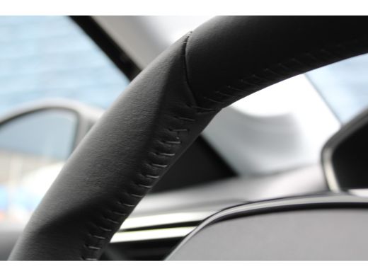 Peugeot 208 1.2 PureTech 75 Style | Navi by app | Apple carplay | Bluetooth | Parkeersensoren | Nieuw | ActivLease financial lease