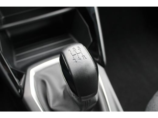 Peugeot 208 1.2 PureTech 75 Style | Navi by app | Apple carplay | Bluetooth | Parkeersensoren | Nieuw | ActivLease financial lease