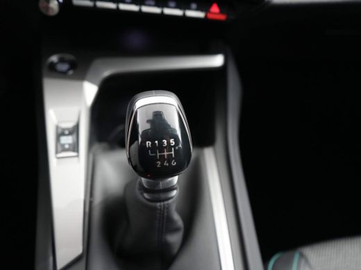 Peugeot 308 SW SW 1.2 PureTech Allure | Navi | Cruise | Clima | Parkeersensoren | Apple Carplay/ android auto... ActivLease financial lease