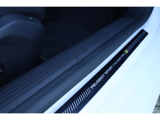 Peugeot 508 SW Peugeot 1.6 HYbrid PSE 360 | Night Vision | Pano | ACC | Massage | Matrix LED | 360' Camera | ... ActivLease financial lease