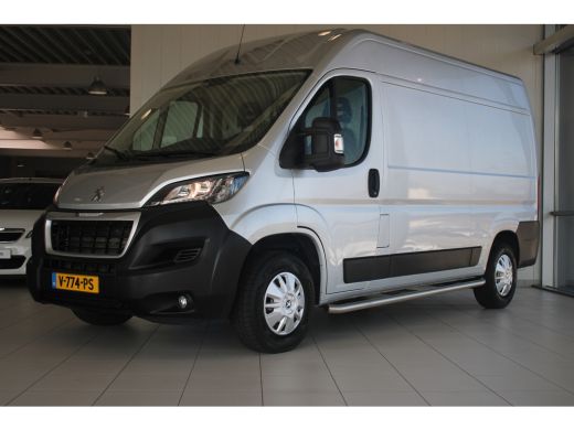 Peugeot Boxer 330 2.0 BlueHDI L2H2 Premium Pack | PARKEERCAMERA | AIRCO | CRUISE | NAVI | 3-ZITS Peugeot Boxer 330 2.0 BlueHDI L2H2 Premium Pack | PARKEERCAMERA | AIRCO | CRUISE | NAVI | 3-ZITS