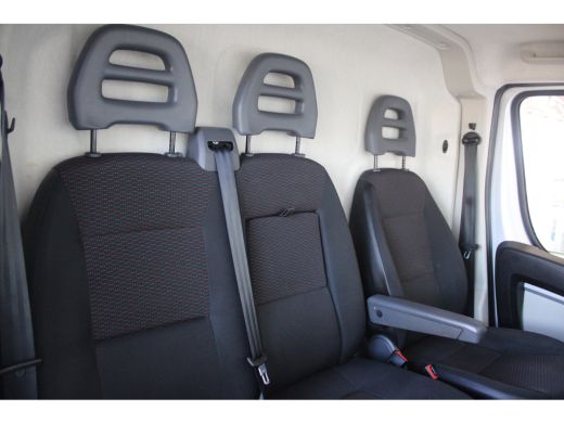 Peugeot Boxer 330 2.0 BlueHDI L2H2 Premium Pack | PARKEERCAMERA | AIRCO | CRUISE | NAVI | 3-ZITS ActivLease financial lease