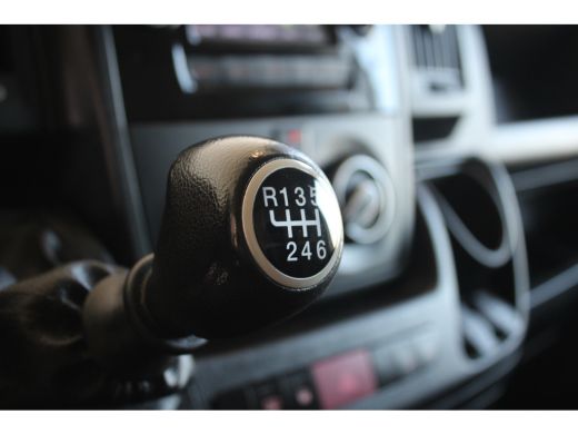 Peugeot Boxer 330 2.0 BlueHDI L2H2 Premium Pack | PARKEERCAMERA | AIRCO | CRUISE | NAVI | 3-ZITS ActivLease financial lease