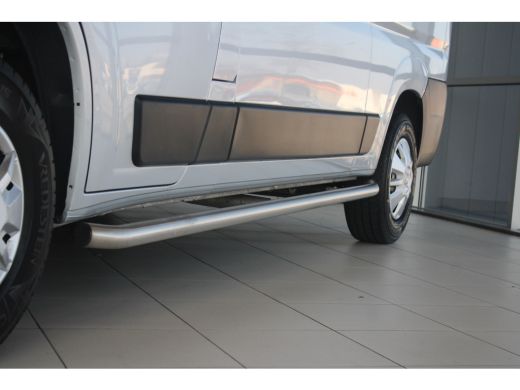 Peugeot Boxer 330 2.0 BlueHDI L2H2 Premium Pack | PARKEERCAMERA | AIRCO | CRUISE | NAVI | 3-ZITS ActivLease financial lease