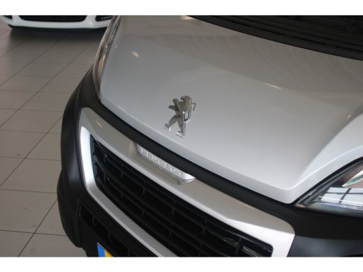 Peugeot Boxer 330 2.0 BlueHDI L2H2 Premium Pack | PARKEERCAMERA | AIRCO | CRUISE | NAVI | 3-ZITS ActivLease financial lease
