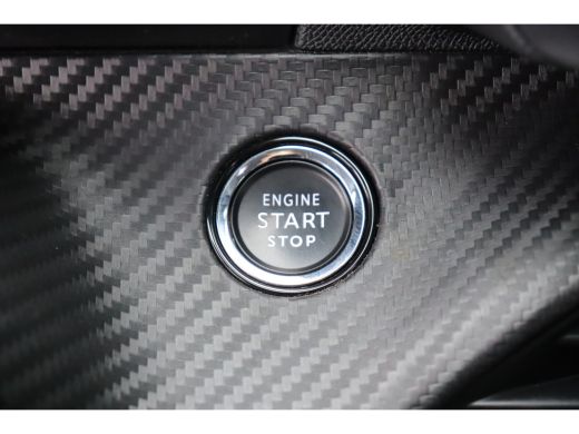 Peugeot e-2008 EV 136PK ALLURE PACK AUTOMAAT / NAVI / LEDER / CLIMA / LED / PDC / 17" LMV / CAMERA / KEYLESS / A... ActivLease financial lease