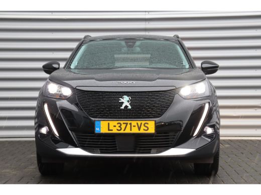 Peugeot e-2008 EV 136PK ALLURE PACK AUTOMAAT / NAVI / LEDER / CLIMA / LED / PDC / 17" LMV / CAMERA / KEYLESS / A... ActivLease financial lease