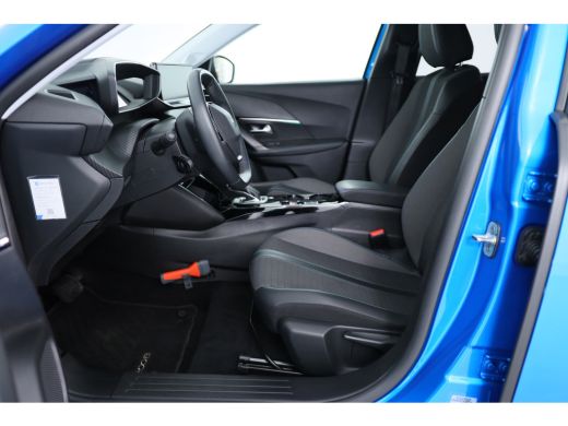 Peugeot e-2008 EV Allure Pack 50 kWh | Camera | Navigatie | Parkeersensoren | Climate Control | Cruise Control |... ActivLease financial lease