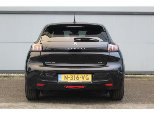 Peugeot e-208 Peugeot EV GT Pack 50 kWh | Pano | Adap. Cruise C. | Dode Hoek | Camera | Navi | St. Verw. | | Pa... ActivLease financial lease