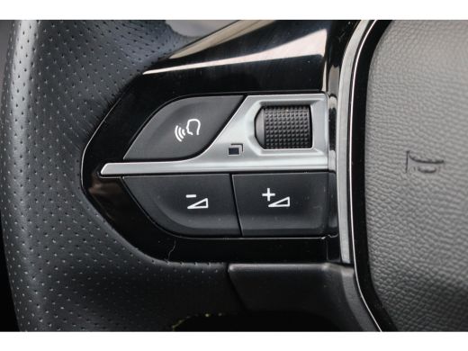 Peugeot e-208 Peugeot EV GT Pack 50 kWh | Pano | Adap. Cruise C. | Dode Hoek | Camera | Navi | St. Verw. | | Pa... ActivLease financial lease