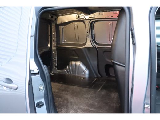 Peugeot e-Partner 50KWH 136PK L1H1 ASPHALT AUTOMAAT / NAVI / CLIMA / LED / PDC / CAMERA / 16" LMV / DAB+ / KEYLESS ... ActivLease financial lease