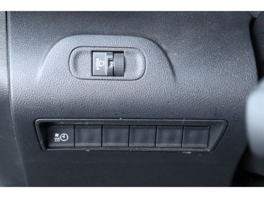 Peugeot e-Partner 50KWH 136PK L1H1 ASPHALT AUTOMAAT / NAVI / CLIMA / LED / PDC / CAMERA / 16" LMV / DAB+ / KEYLESS ... ActivLease financial lease
