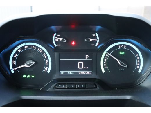 Peugeot e-Partner 50KWH 136PK L1H1 ASPHALT AUTOMAAT / NAVI / CLIMA / LED / PDC / CAMERA / 16" LMV / DAB+ / KEYLESS ... ActivLease financial lease