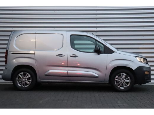 Peugeot e-Partner 50KWH 136PK L1H1 ASPHALT AUTOMAAT / NAVI / CLIMA / LED / PDC / CAMERA / 16" LMV / DAB+ / KEYLESS ... ActivLease financial lease