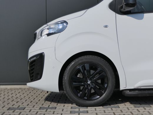 Peugeot Expert 2.0 BlueHDI 180 Long Asphalt DC | Automaat | Dubbele Cabine | Navigatie | BLIS | Passagiersstoel ... ActivLease financial lease