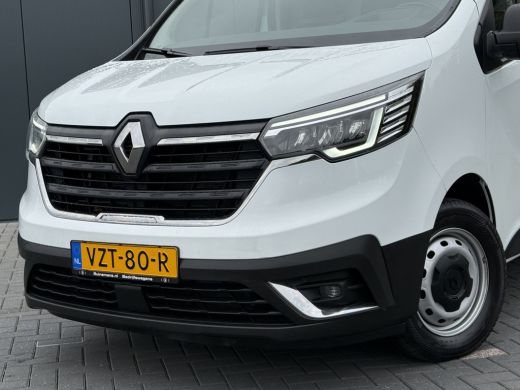 Renault Trafic 2.0 Blue dC1 150 PK / L2H2 / 1e EIG. / SORTIMO INRICHTING / LED / AIRCO / CRUISE / NAVI / 3-ZITS ActivLease financial lease