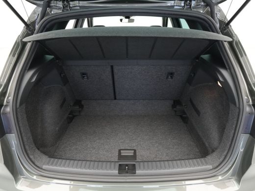 Seat Arona 1.0 TSI 95pk Xperience Navigatie Camera Stoelverwarming Virtual Cockpit 233 ActivLease financial lease