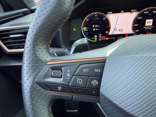Seat Leon Sportstourer 1.4 245PK e-Hybrid VZ Business | ACC | Achteruitrijcamera | Vision Plus Package | Safe & Driving ... ActivLease financial lease