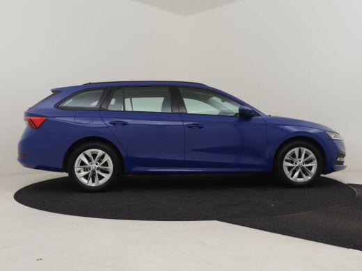 Skoda Octavia Combi 1.4 TSI iV PHEV Business Edition 204pk | Trekgewicht 1500kg | Cruise control | Navigatie vi... ActivLease financial lease
