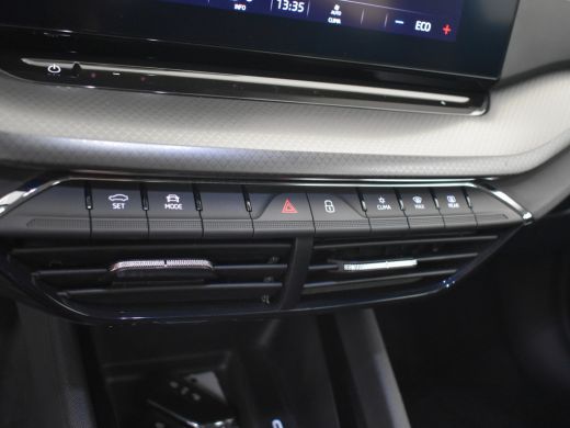 Skoda Octavia Combi 1.4 TSI iV PHEV Business Edition 204pk | Trekgewicht 1500kg | Cruise control | Navigatie vi... ActivLease financial lease
