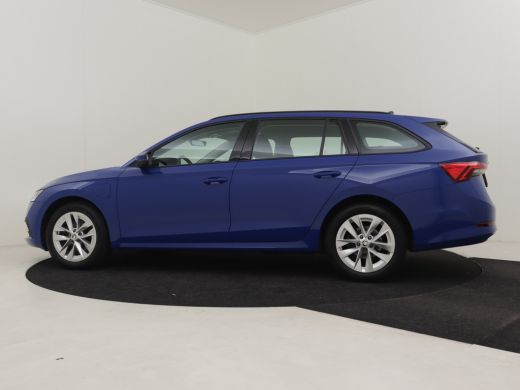 Skoda Octavia Combi 1.4 TSI iV PHEV Business Edition 204pk | Trekgewicht 1500kg | Cruise control | Navigatie vi... ActivLease financial lease