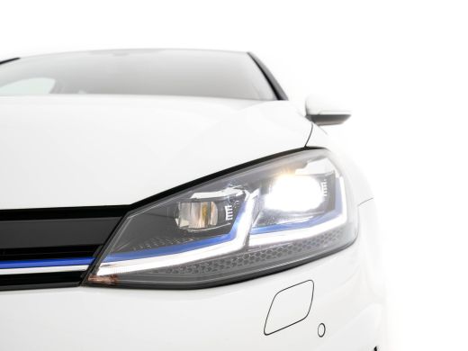 Volkswagen e-Golf E-DITION (INCL-BTW) *VIENNA-FULL-LEATHER | DIGI-COCKPIT | FULL-LED | ADAPTIVE-CRUISE | DYNAUDIO |... ActivLease financial lease