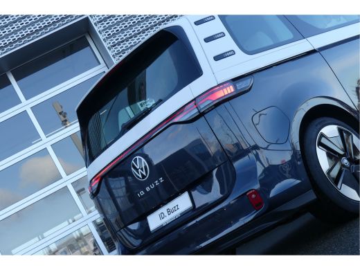 Volkswagen ID. Buzz | Pro Advantage | Trekhaak | Electrische Schuifdeuren | Electrische Stoel ActivLease financial lease