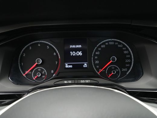 Volkswagen Polo 1.0 TSI 95pk Comfortline Navigatie Pdc Airco Acc 313 ActivLease financial lease