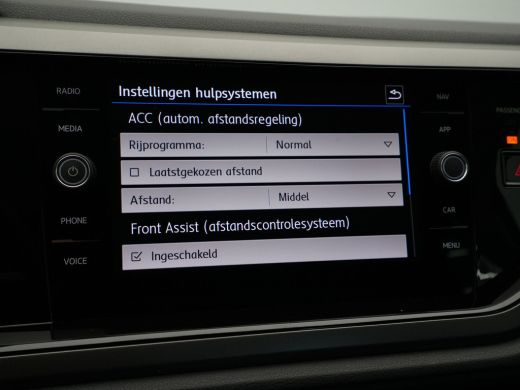 Volkswagen Polo 1.0 TSI 95pk Comfortline Navigatie Pdc Airco Acc 313 ActivLease financial lease