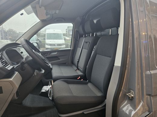 Volkswagen Transporter 2.0 TDI L2H1 150PK hand ActivLease financial lease