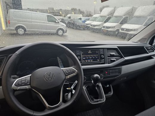 Volkswagen Transporter 2.0 TDI L2H1 150PK hand ActivLease financial lease
