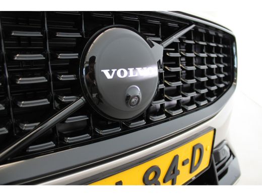 Volvo  V60 Volvo T6 350PK Ultra Dark | Massage | 360° | Trekhaak | Getint Glas | Stoel&Stuur Verw. | Head-up ActivLease financial lease
