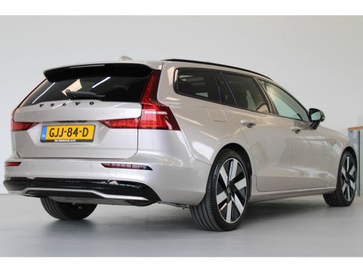 Volvo  V60 Volvo T6 350PK Ultra Dark | Massage | 360° | Trekhaak | Getint Glas | Stoel&Stuur Verw. | Head-up ActivLease financial lease