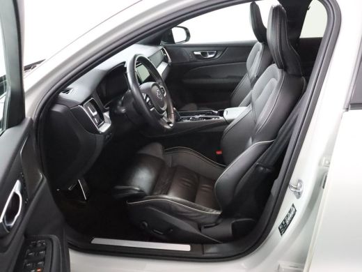 Volvo  V60 Volvo T6 AWD R-Design AUTOMATIC ActivLease financial lease