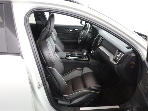 Volvo  V60 Volvo T6 AWD R-Design AUTOMATIC ActivLease financial lease