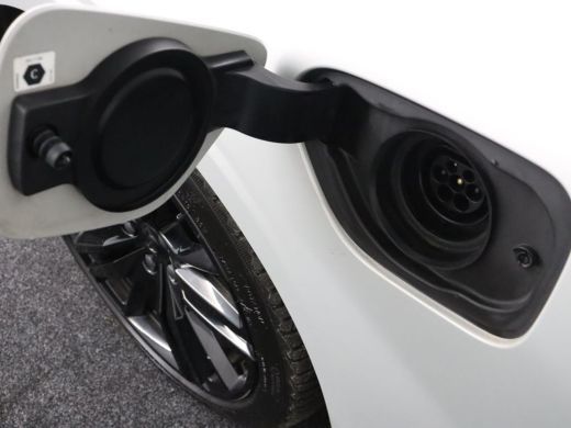 Volvo  V60 Volvo T6 AWD R-Design AUTOMATIC ActivLease financial lease