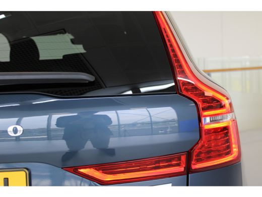 Volvo  XC60 Volvo T6 350PK Core Long Range Bright | Getint Glas | Stoel&Stuur Verw. | Trekhaak | Panoramadak ... ActivLease financial lease