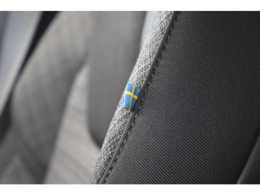 Volvo  XC60 Volvo T6 350PK Core Long Range Bright | Getint Glas | Stoel&Stuur Verw. | Trekhaak | Panoramadak ... ActivLease financial lease
